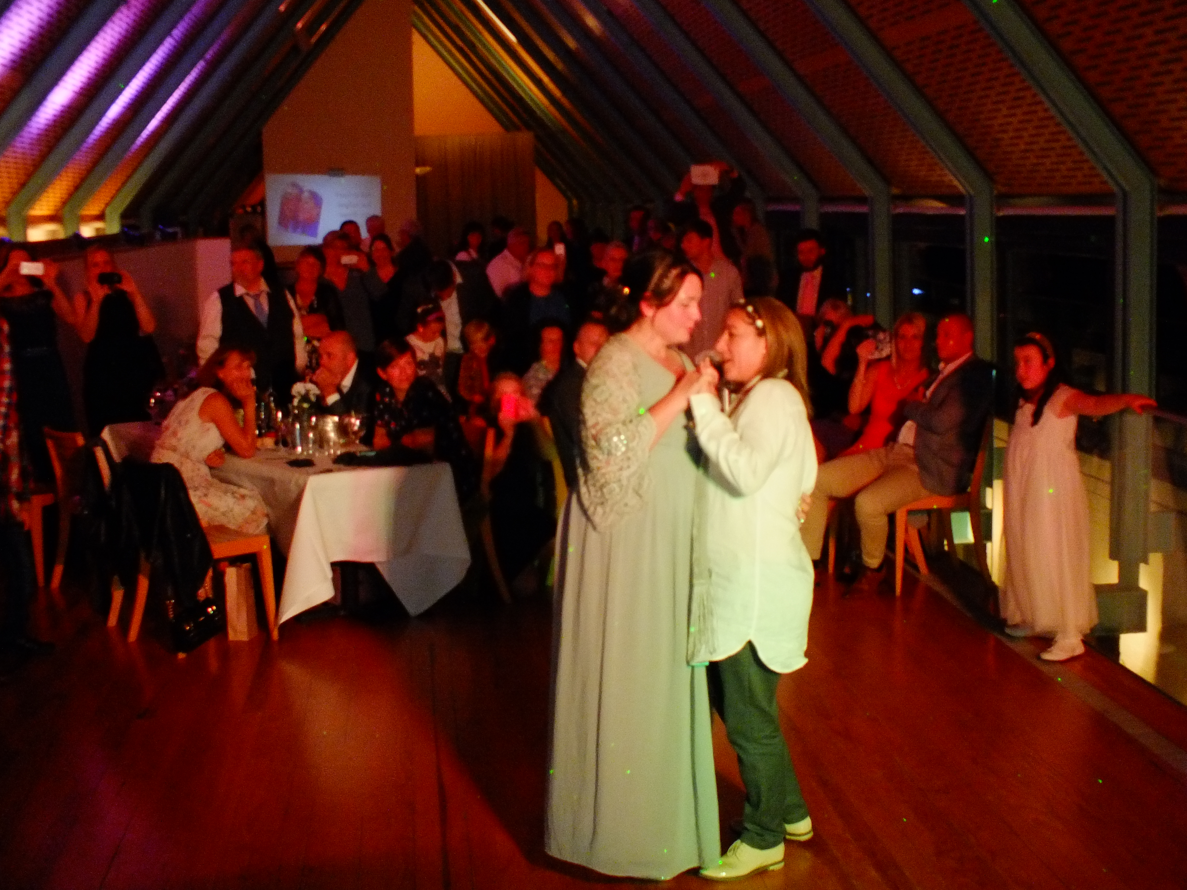 first dance of Sue and Jen from DJ: Gavin Vaclavik